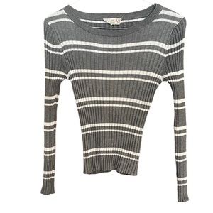 Pink Republic Gray With White Stripes Sweater Women’s Size Extra Small